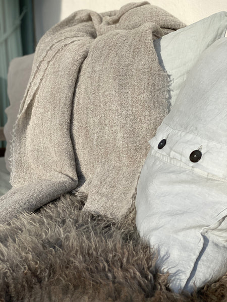 Ted plaid, Mastice